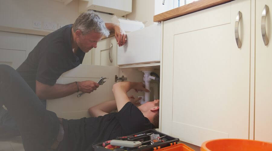 Best Plumber in Harrington, DE